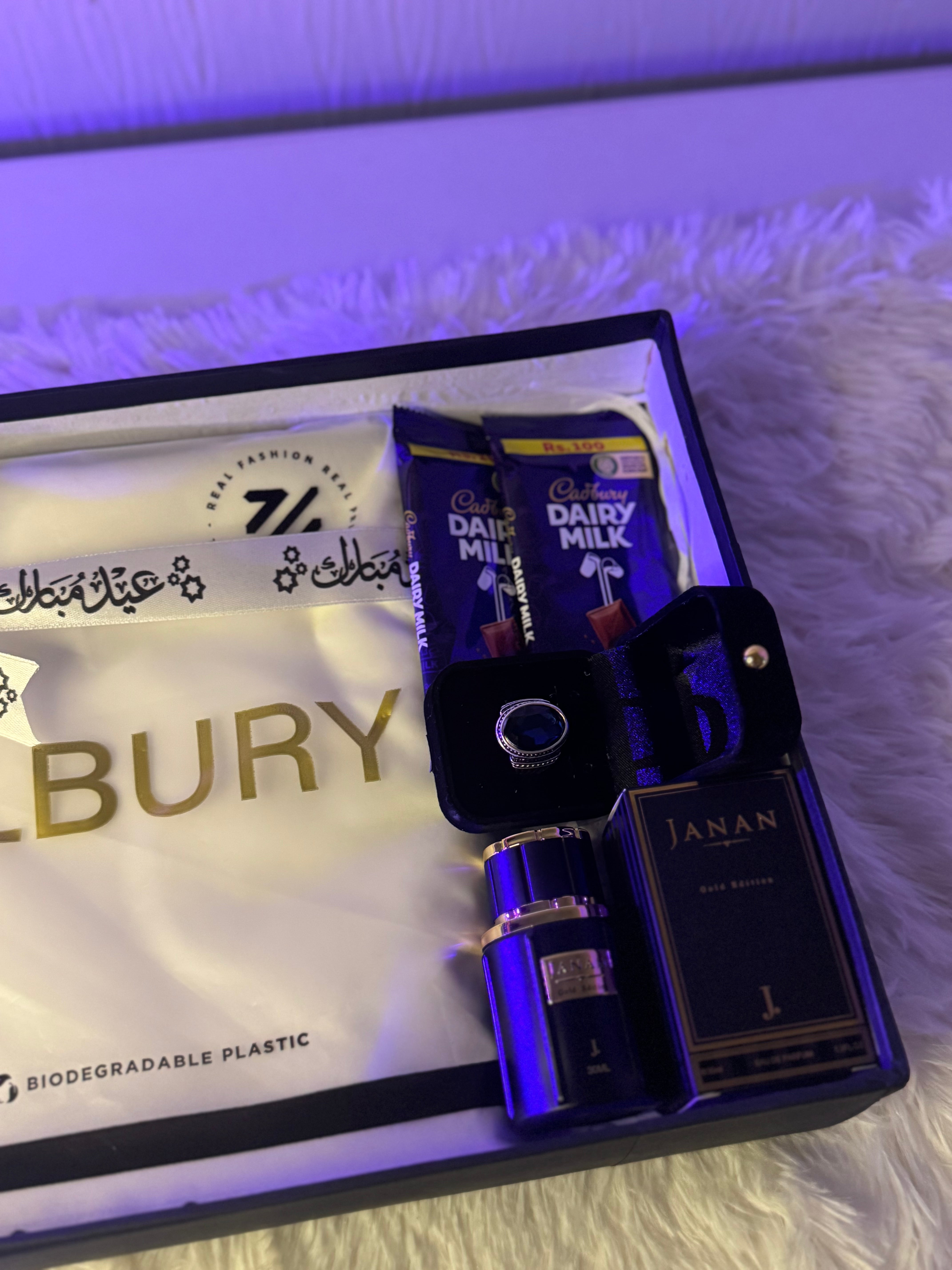 Luxury Men’s Giftbox – Branded Suit, Perfume, Ring & Chocolates Luxury Men’s Giftbox – Branded Suit, Perfume, Ring & Chocolates