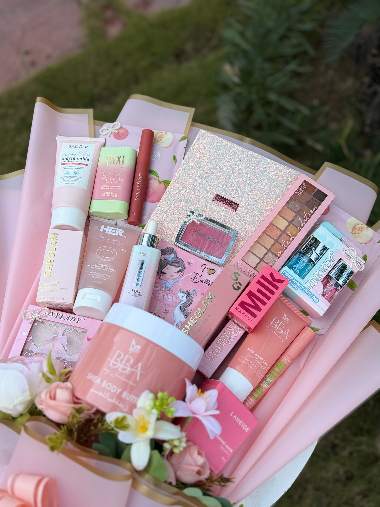 Pink Makeup Bouquet