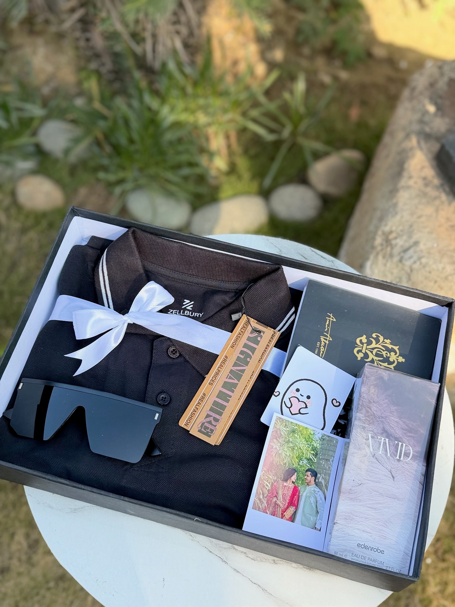 Black Theme Giftbox For Him