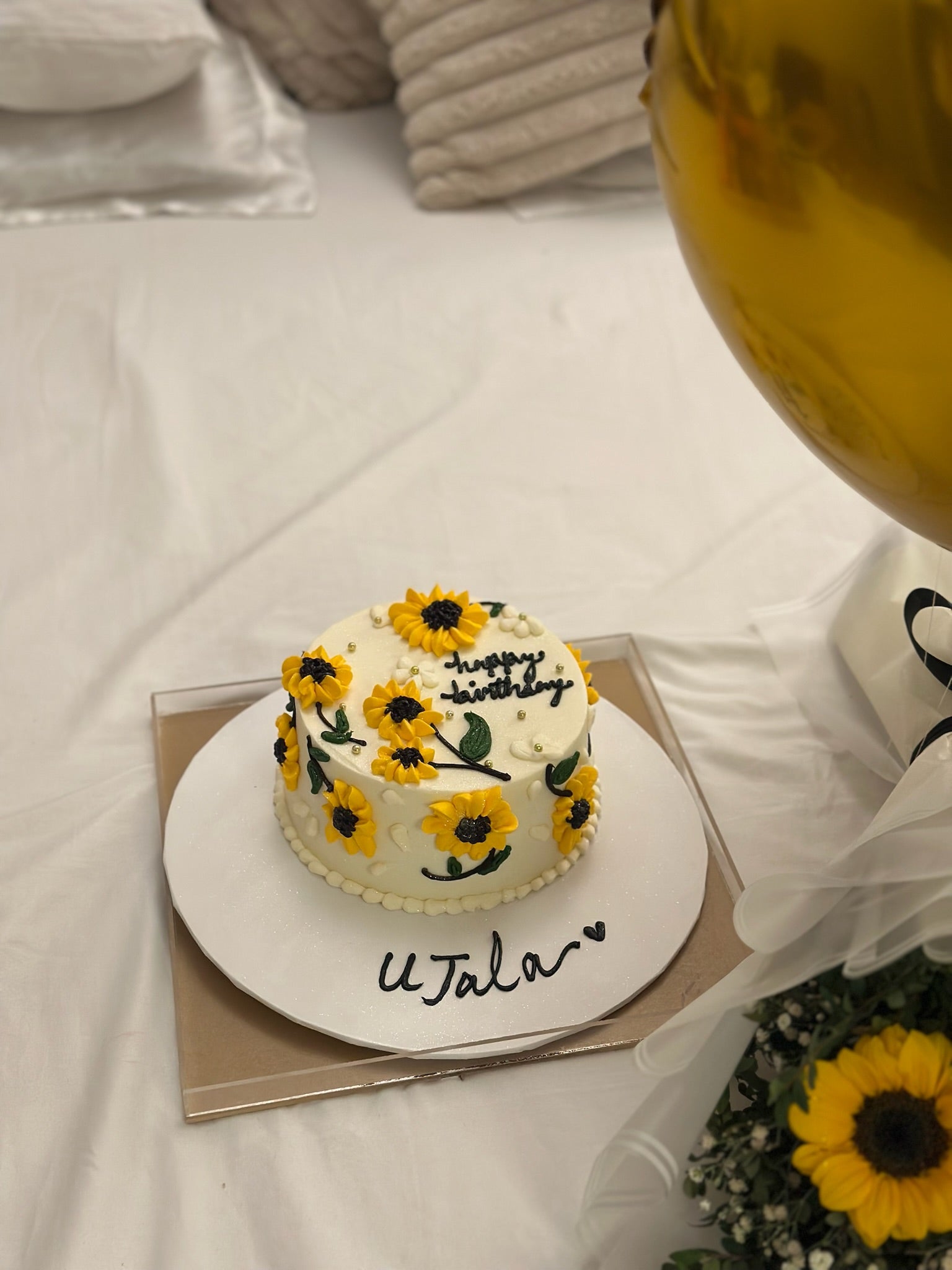Sunflower Themed Cake Deal