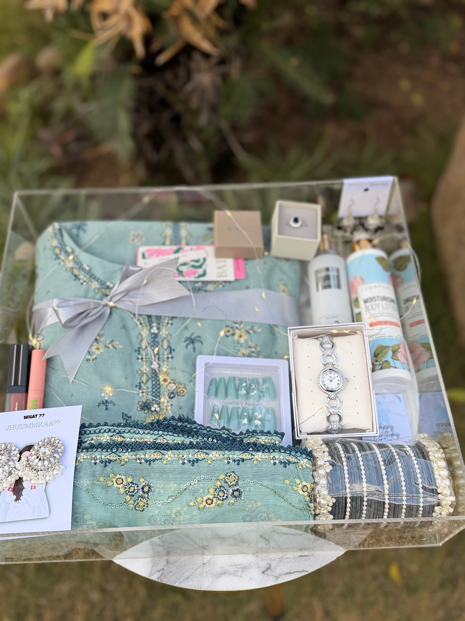 Premium Viral Box For Her