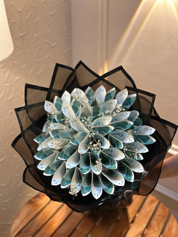 Blue money bouquet
