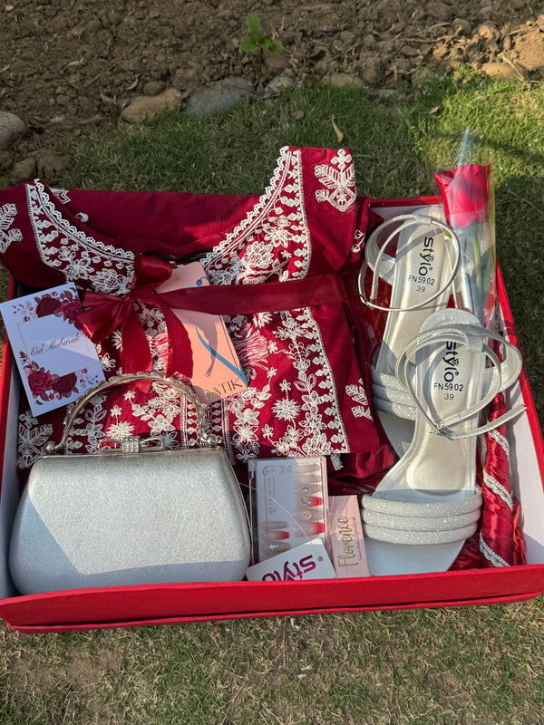 Red Theme Giftbox For Her
