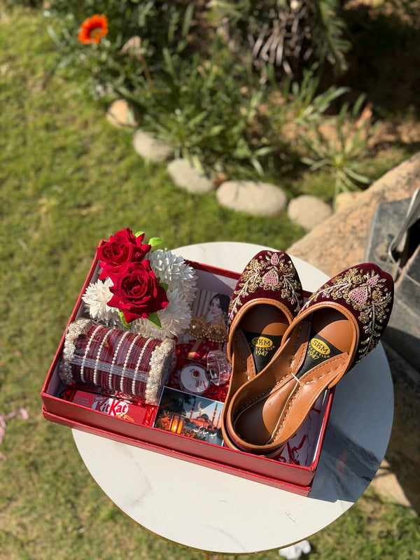 Maroon Khussa Box