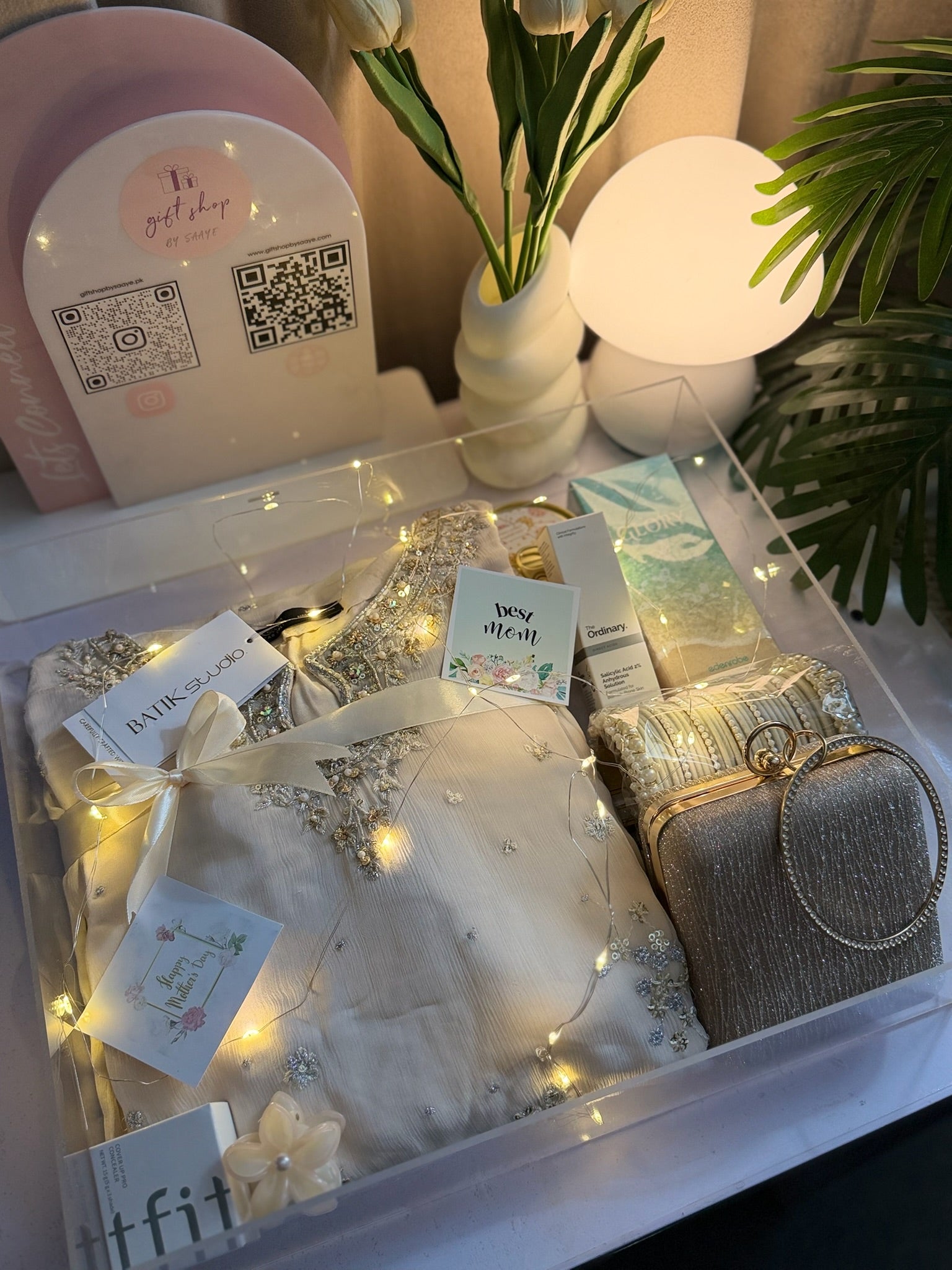 Mother’s Day Premium Hamper