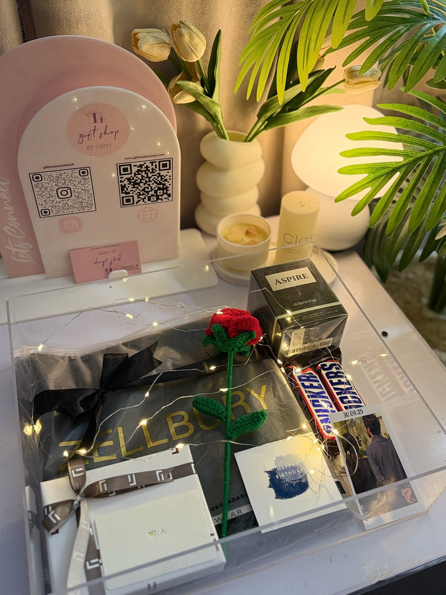 Black themed Giftbox For Him