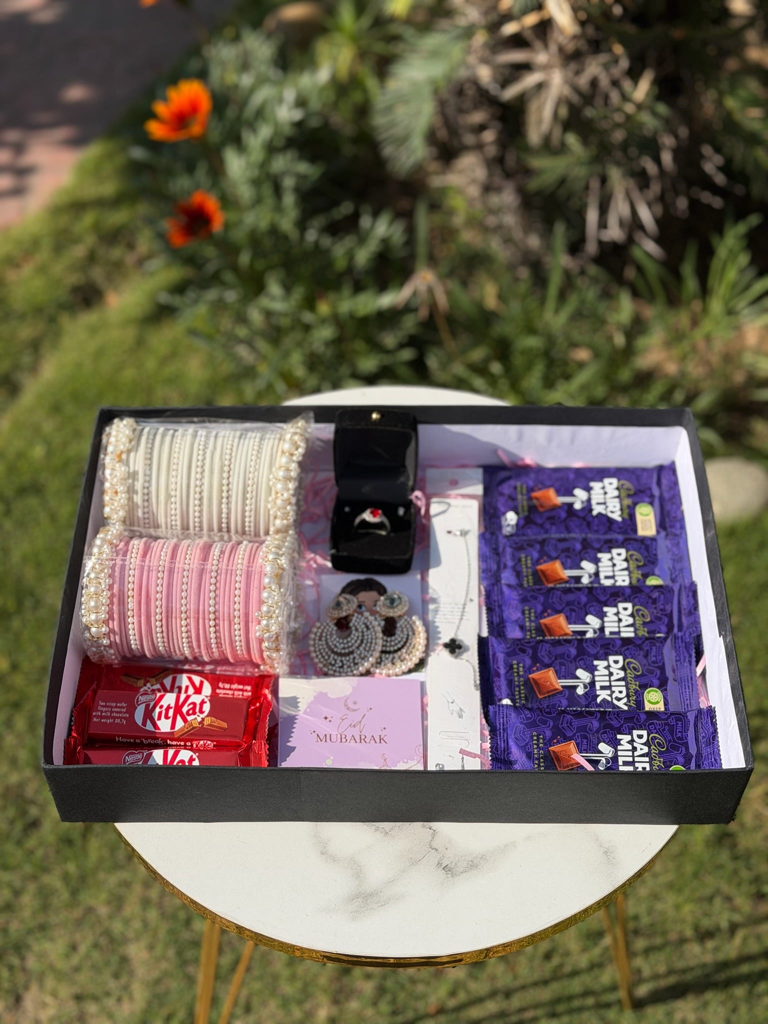 Minimal Giftbox For Her