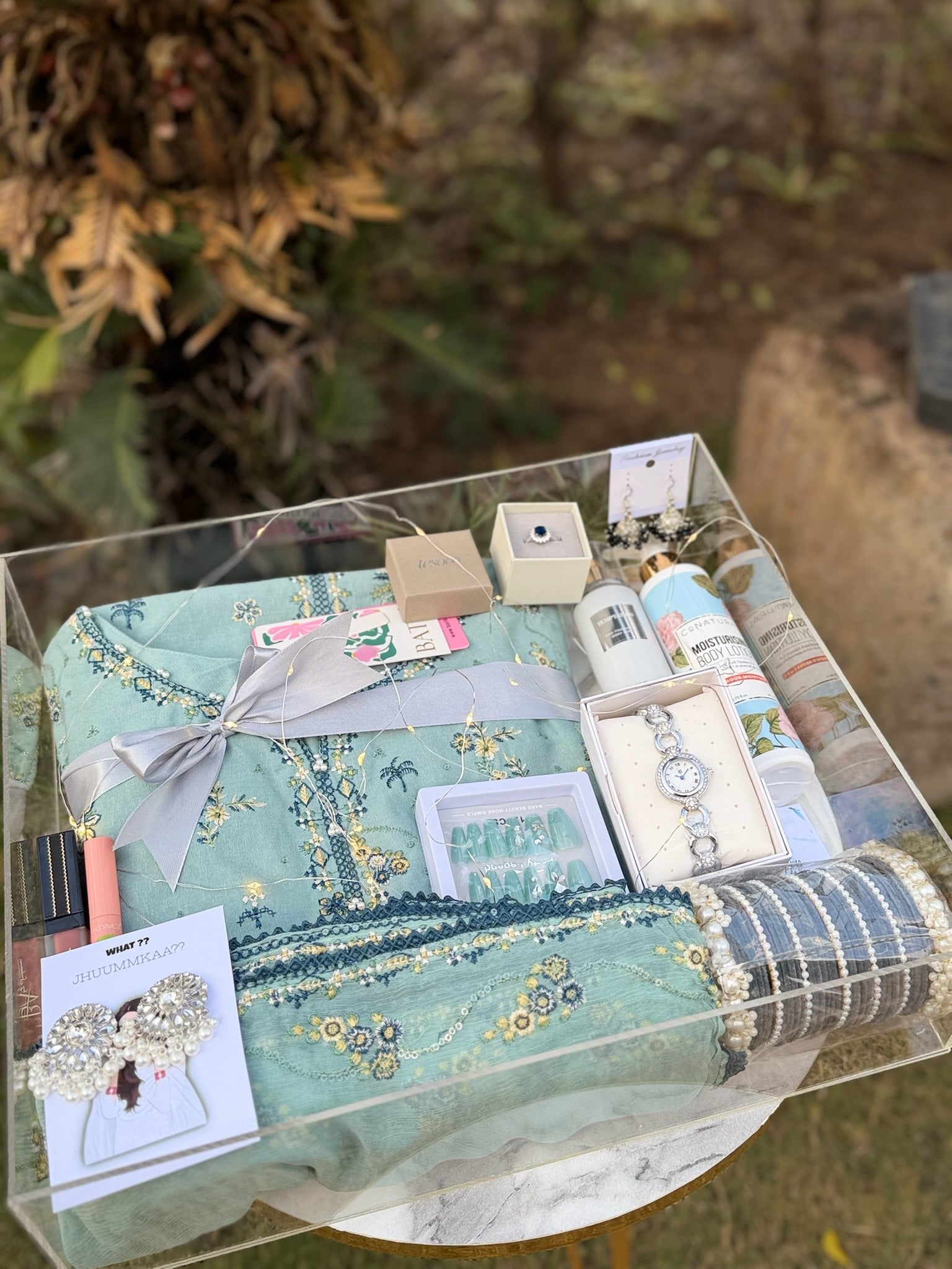 Premium Viral Box For Her