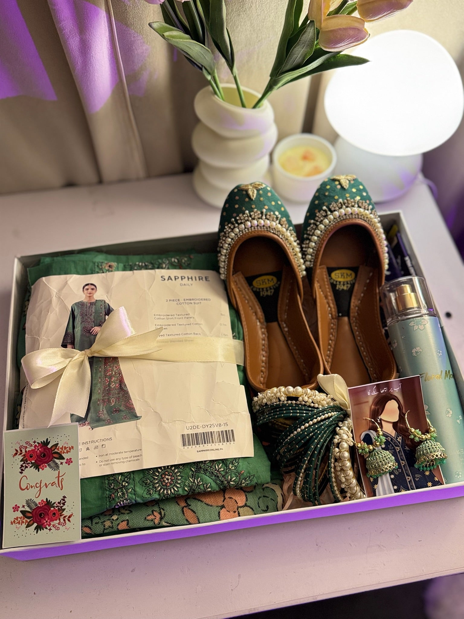 Viral Green Giftbox For Her