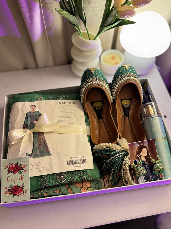 Viral Green Giftbox For Her