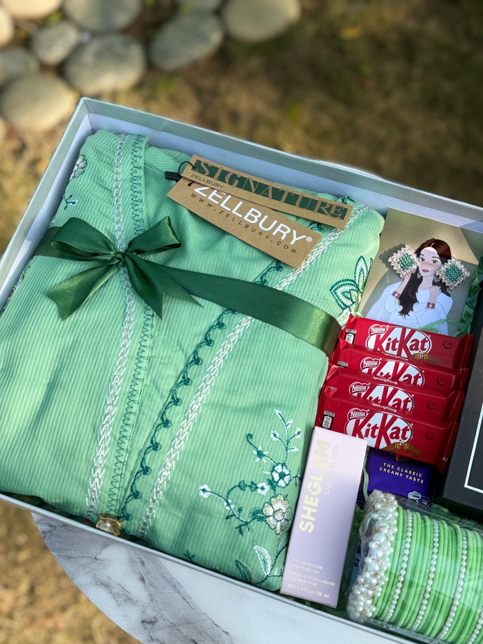 Green Giftbox For Her