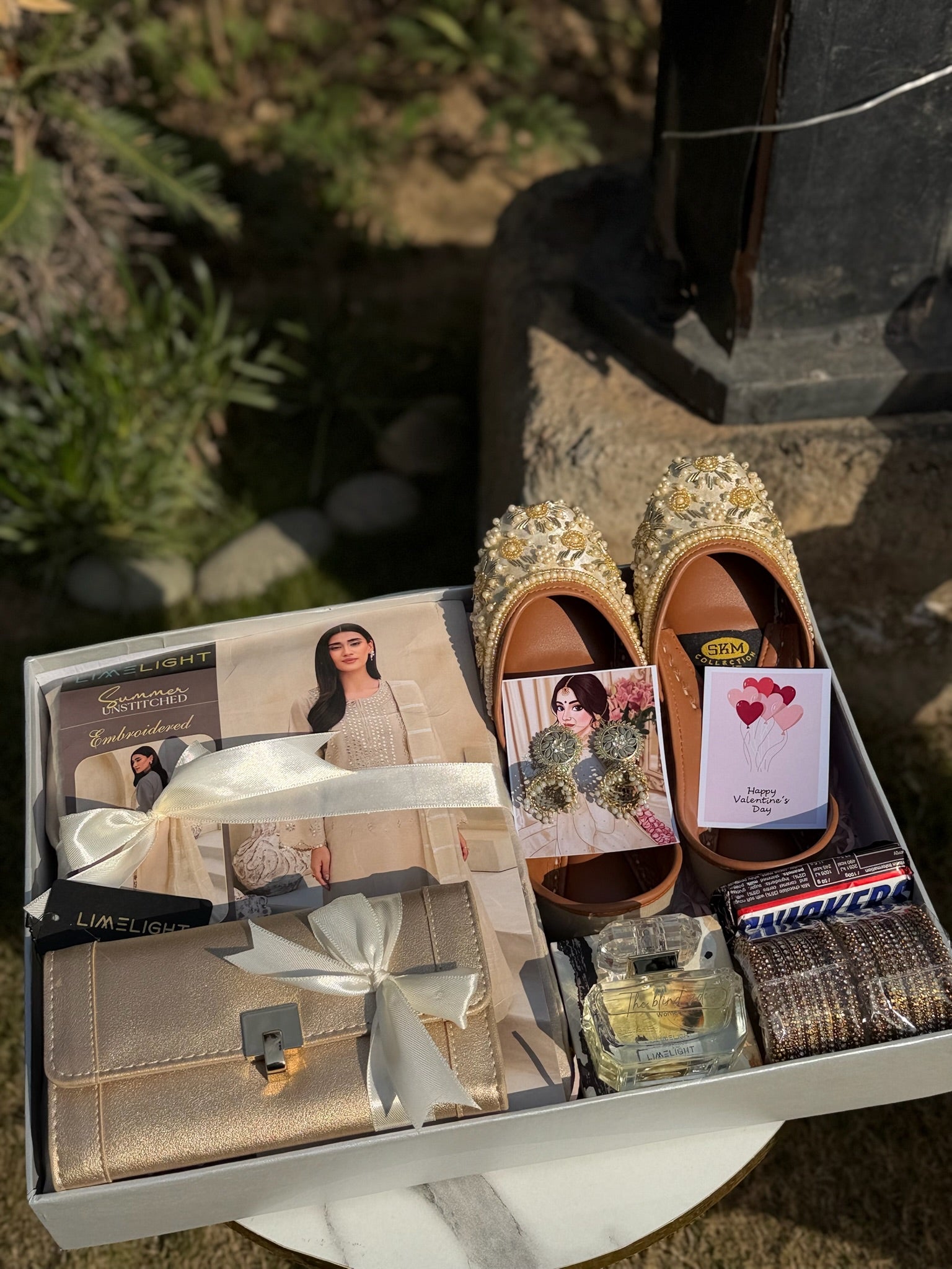Gold Theme Giftbox