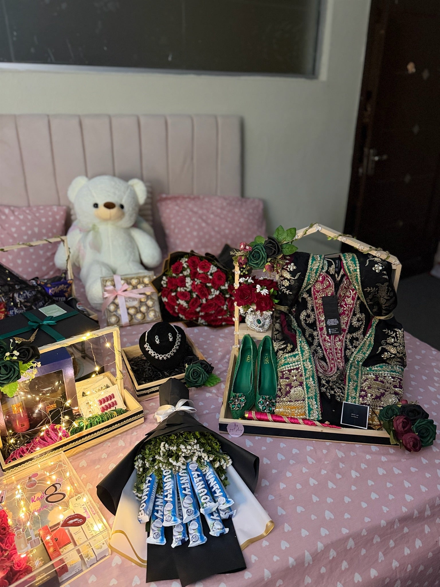 Premium Eid Hamper For Her