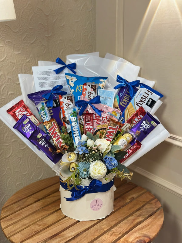 Blue snack bloom