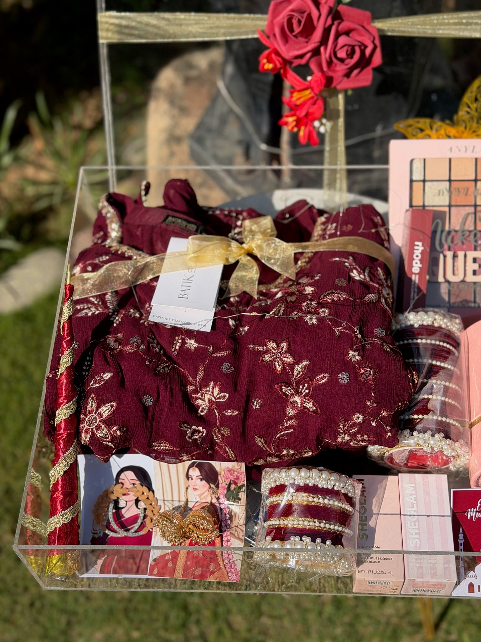 Premium Maroon Love Box