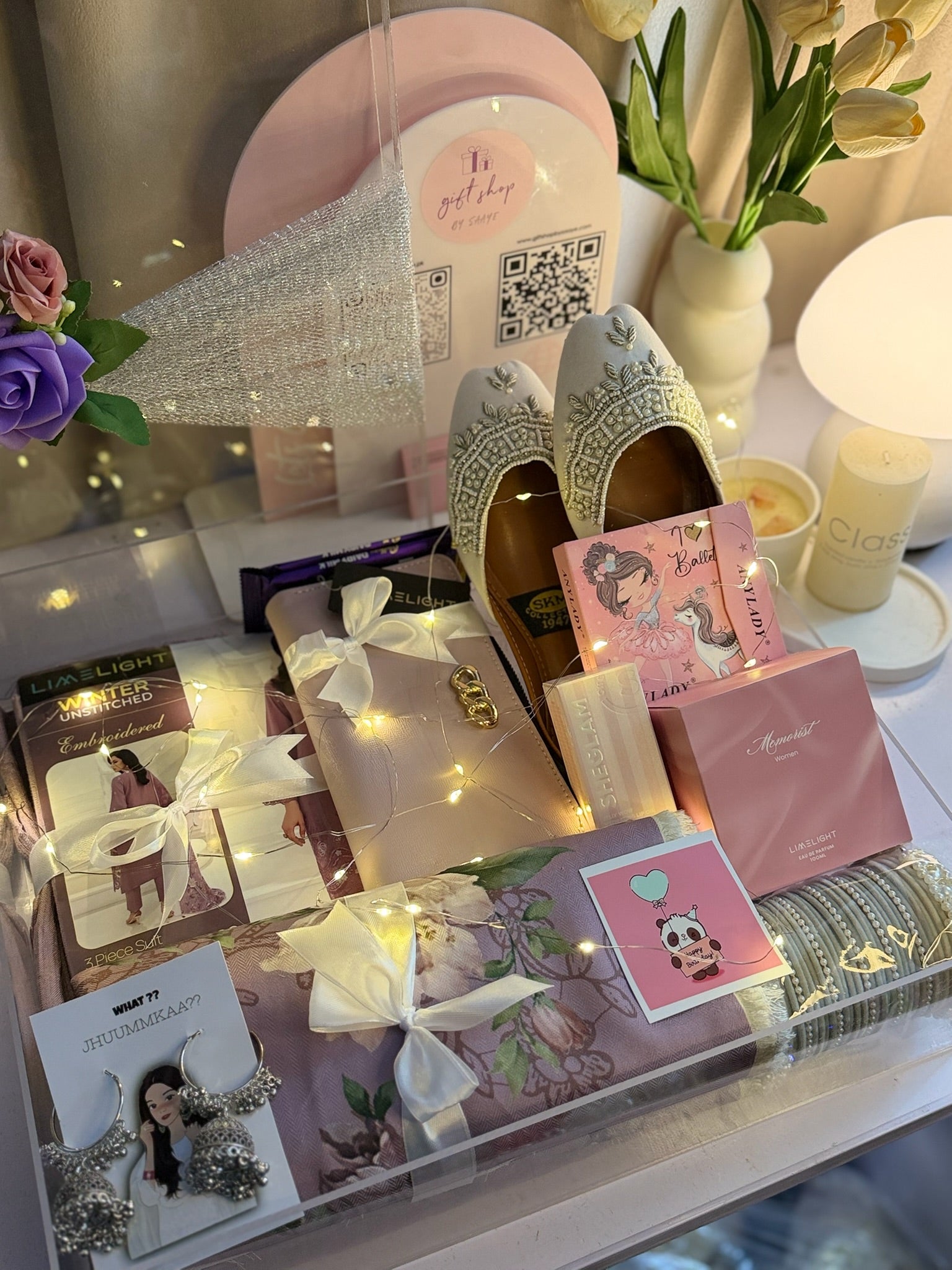Acrylic Suit Box