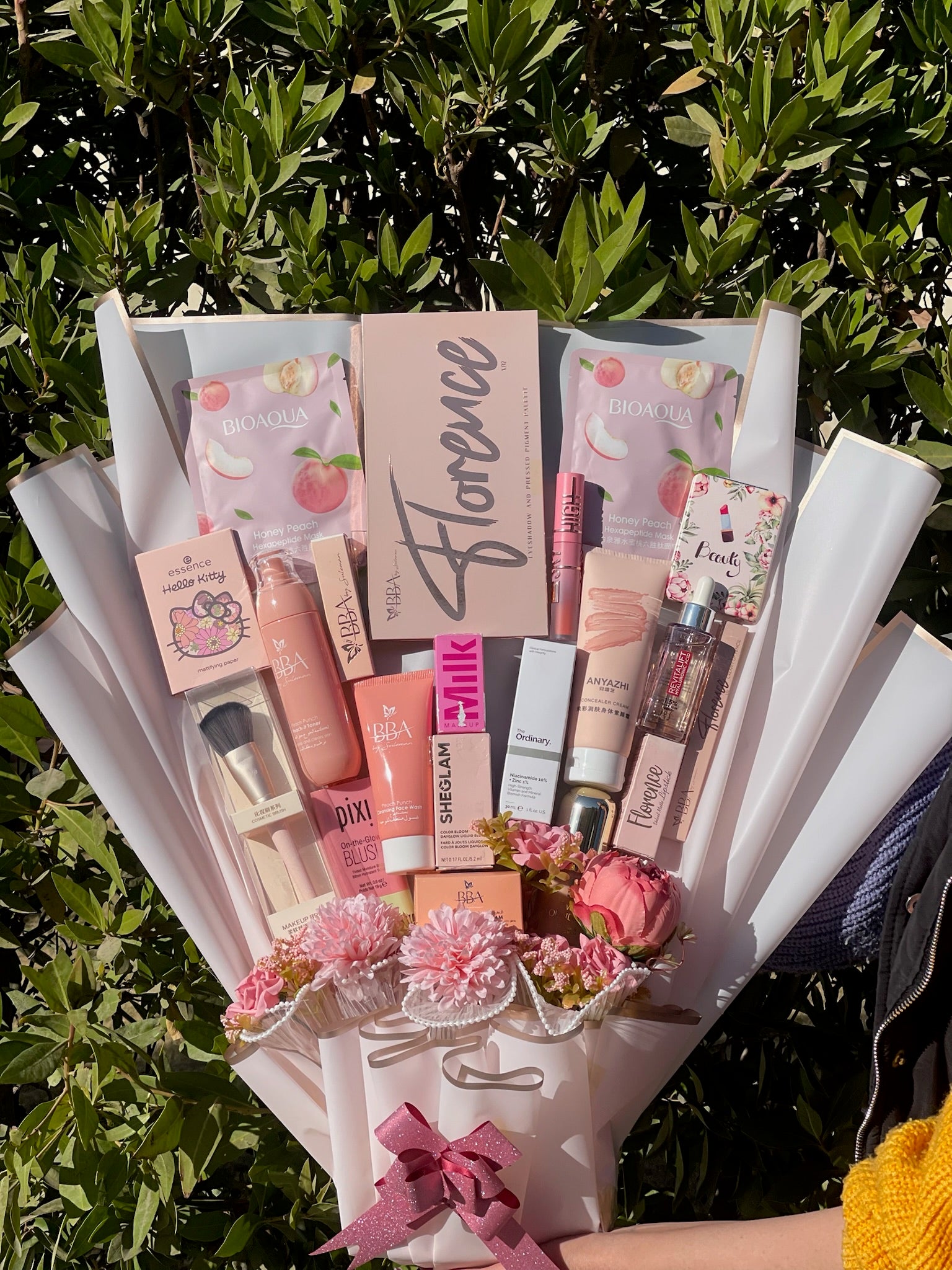 Premium Makeup Bouquet