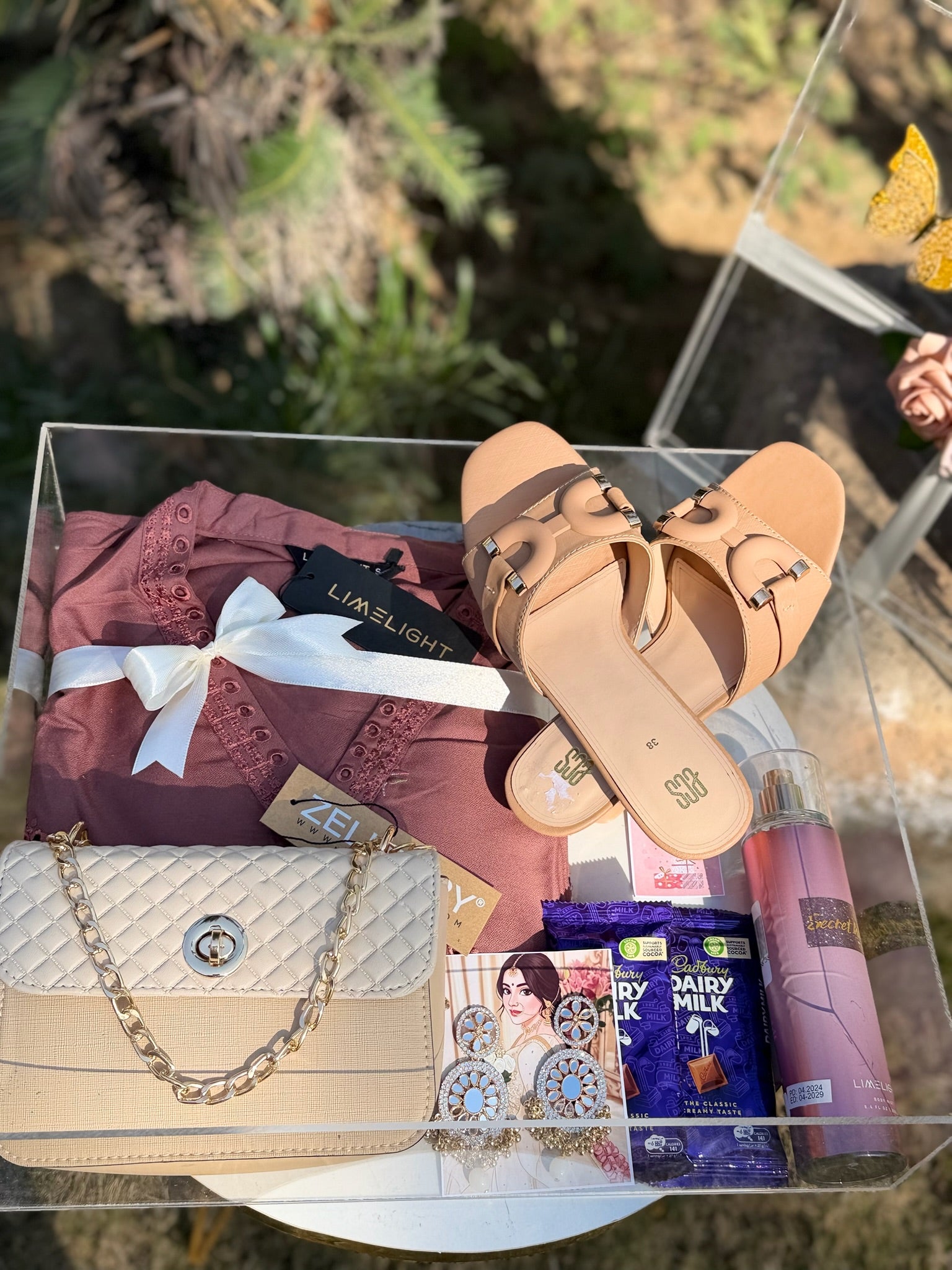 Beige Acrylic Giftbox For Her