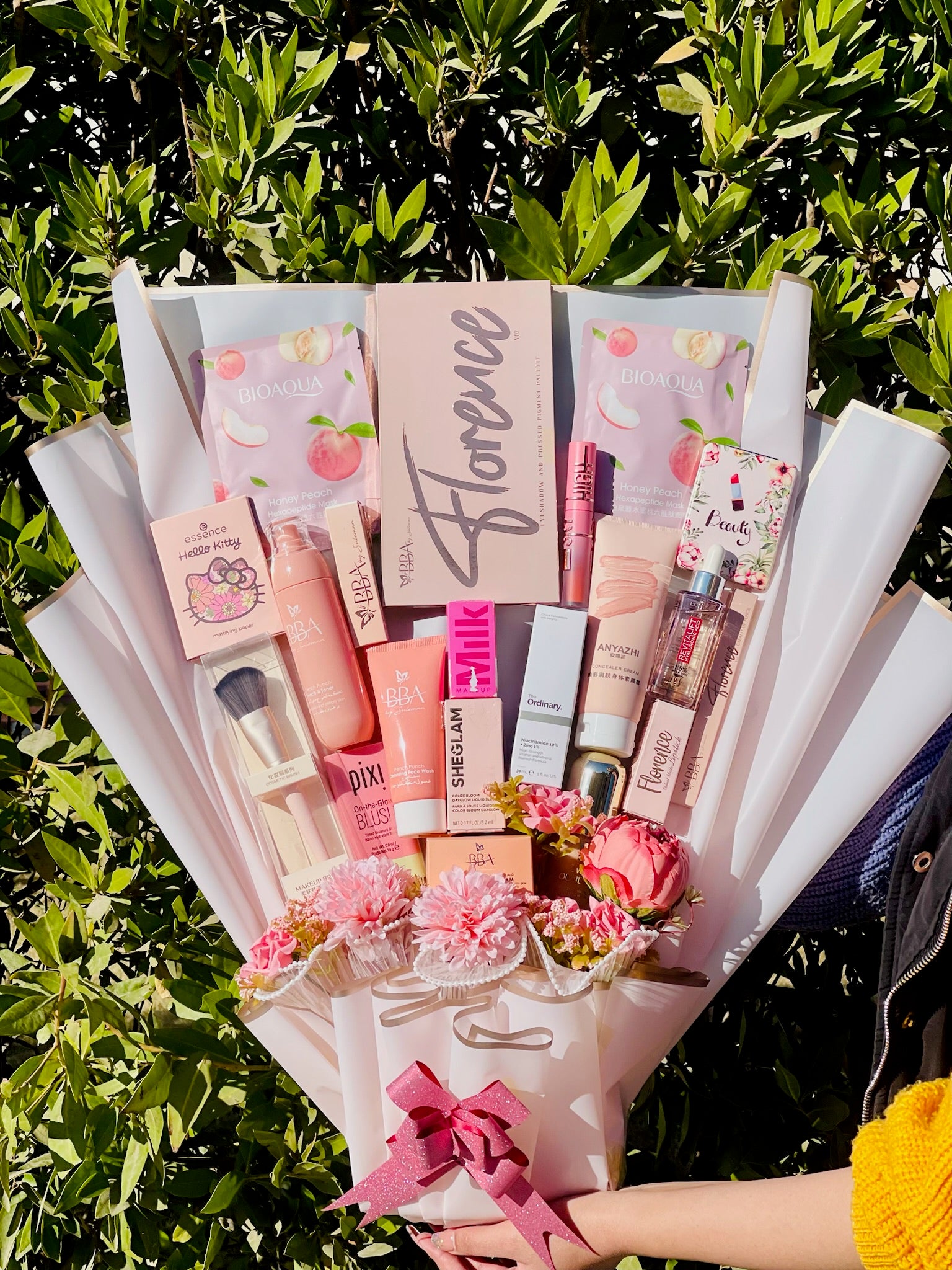 Premium Makeup Bouquet