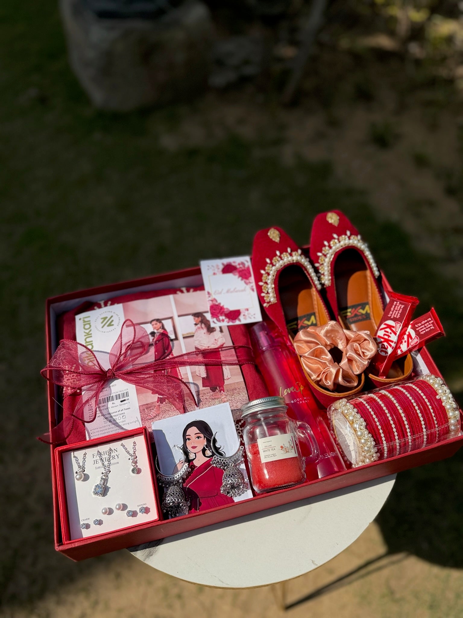 Red Theme Giftbox For Her