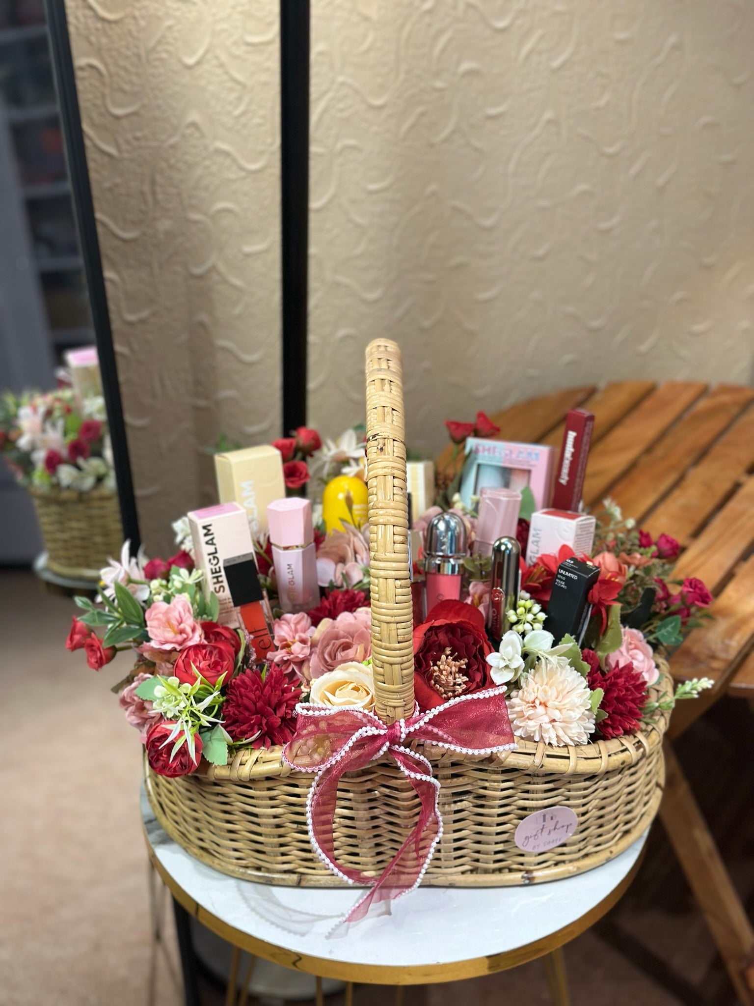 Makeup Basket - Floral gardenia