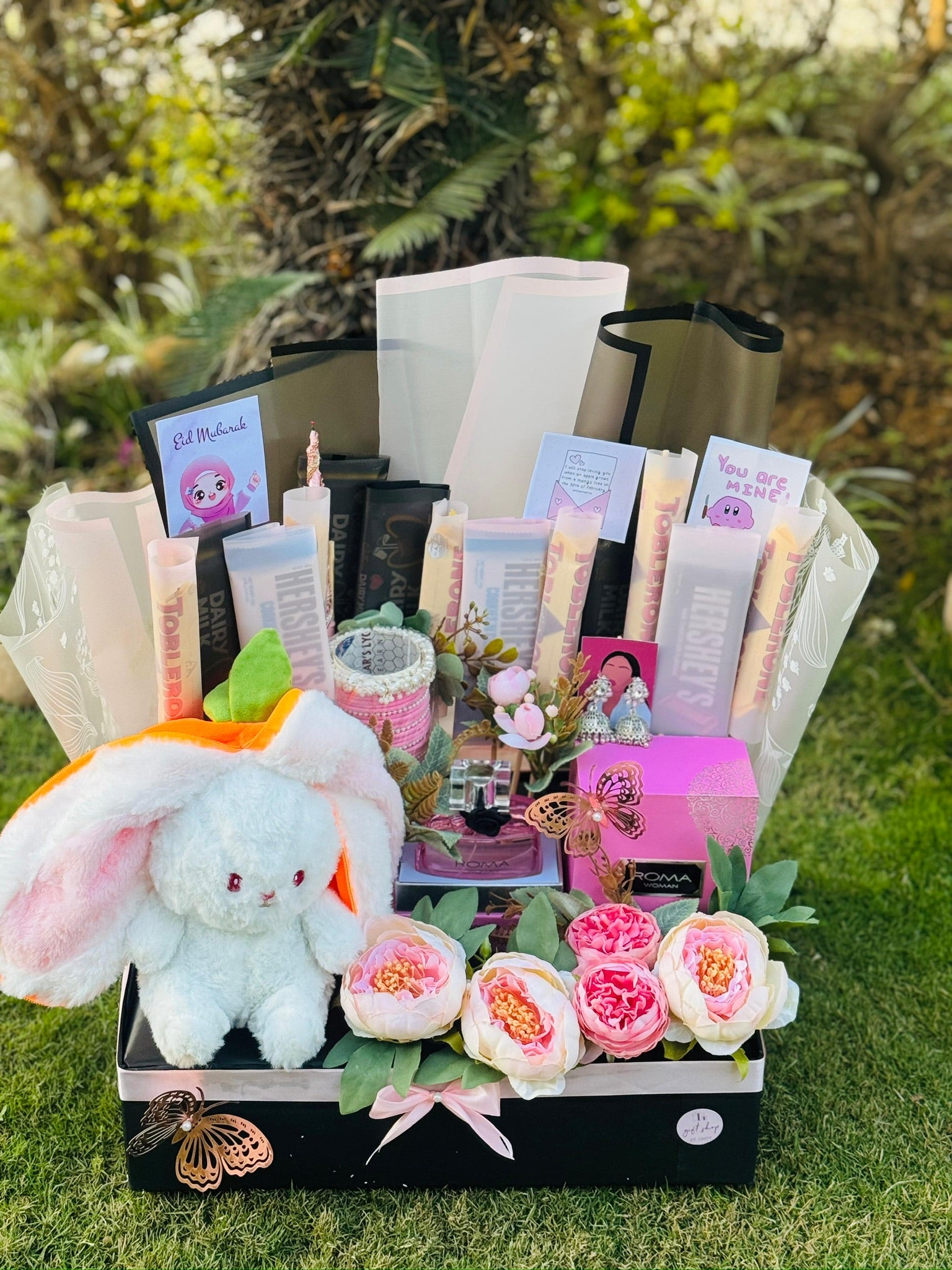 Pink Aura Hamper