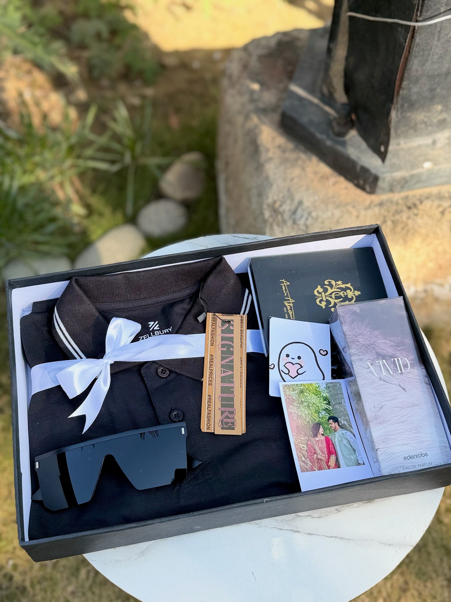 Black Theme Giftbox For Him