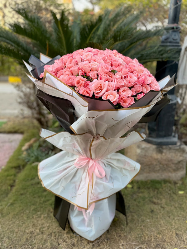 4 Feet Pink Roses Bouquet