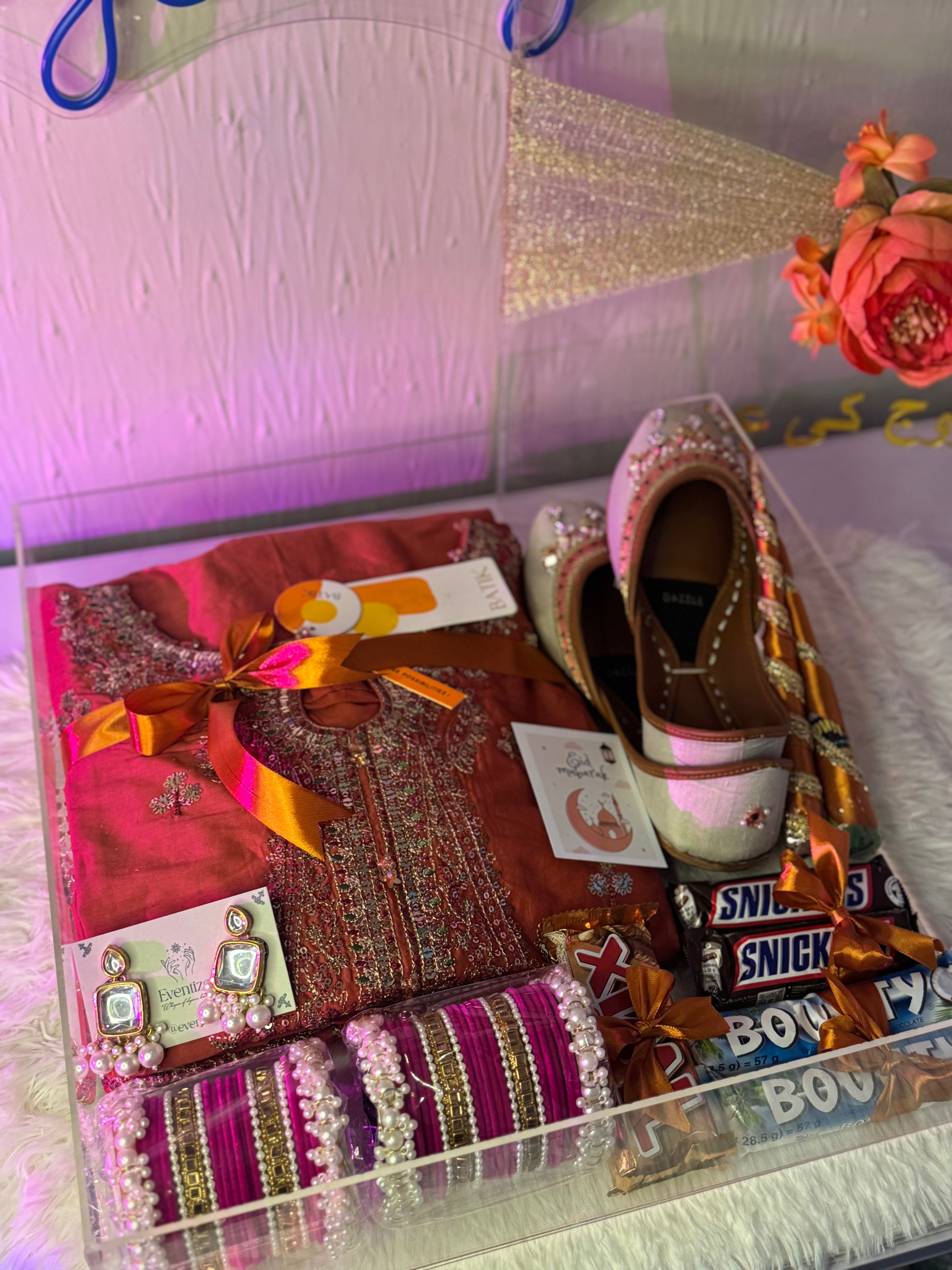 Urooj Ki Eidi Giftbox